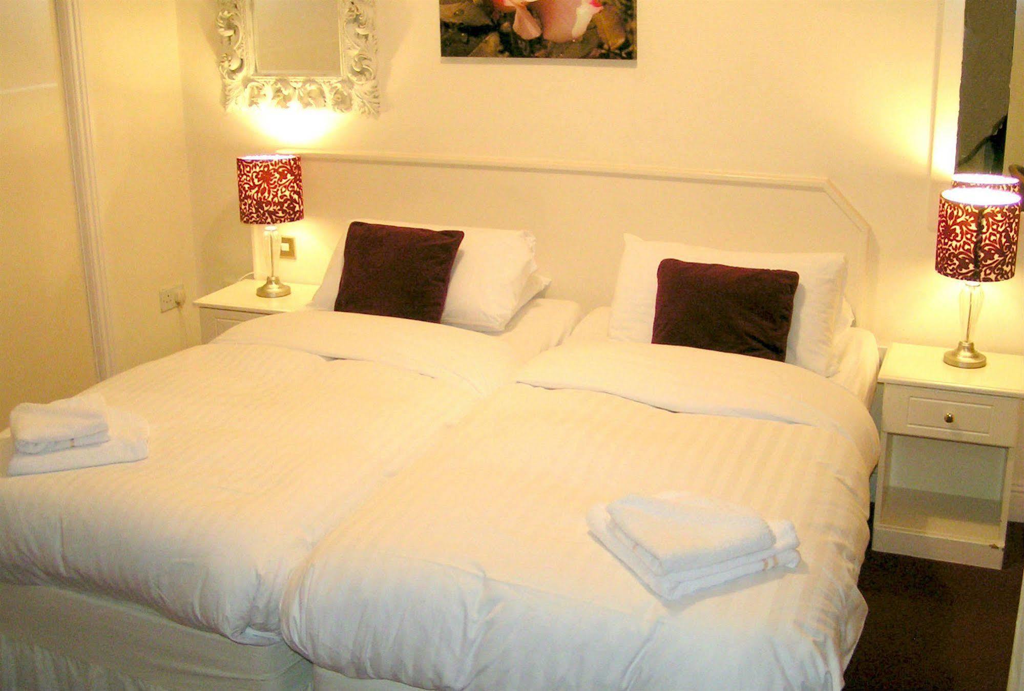 The Old Quarter Townhouse Hotell Limerick Junction Eksteriør bilde