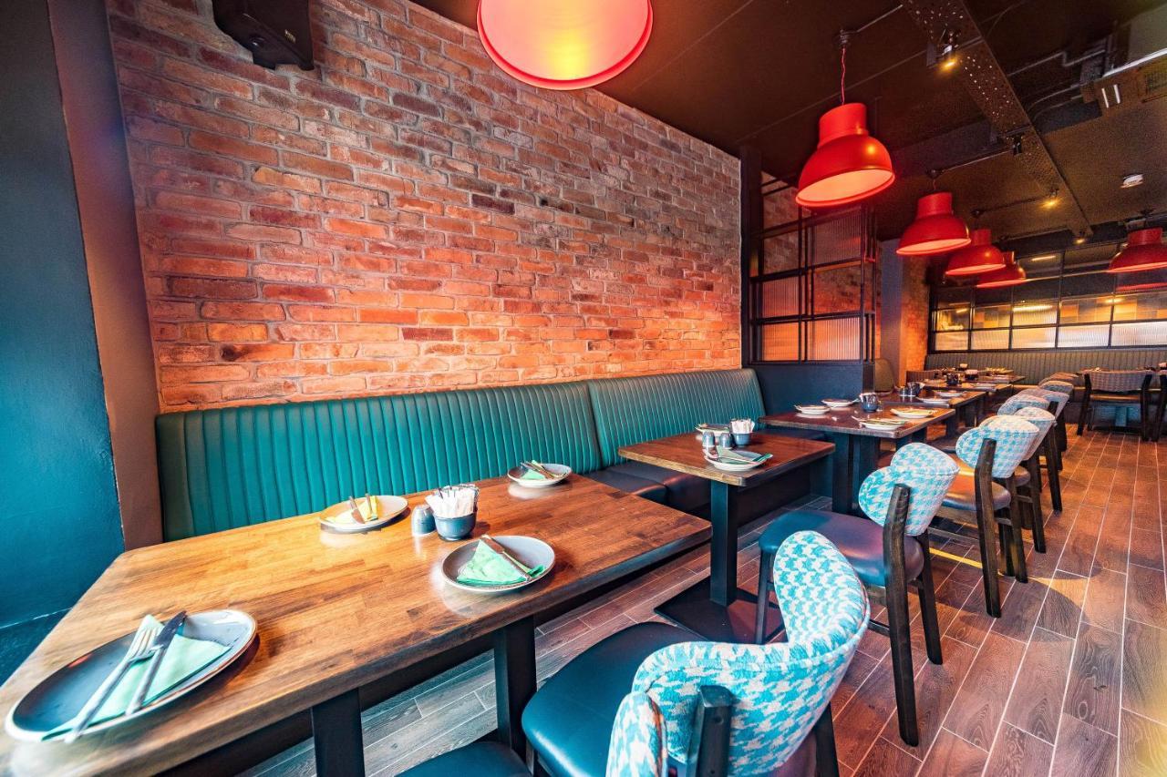 The Old Quarter Townhouse Hotell Limerick Junction Eksteriør bilde